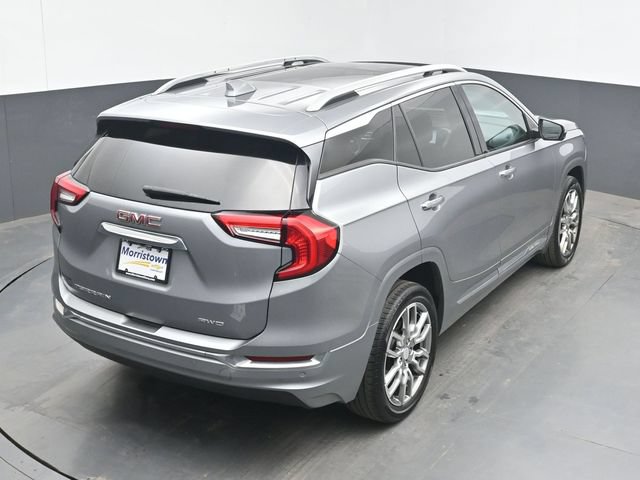 Used 2023 GMC Terrain Denali w/ Denali Premium Package AWD/4WD image 43