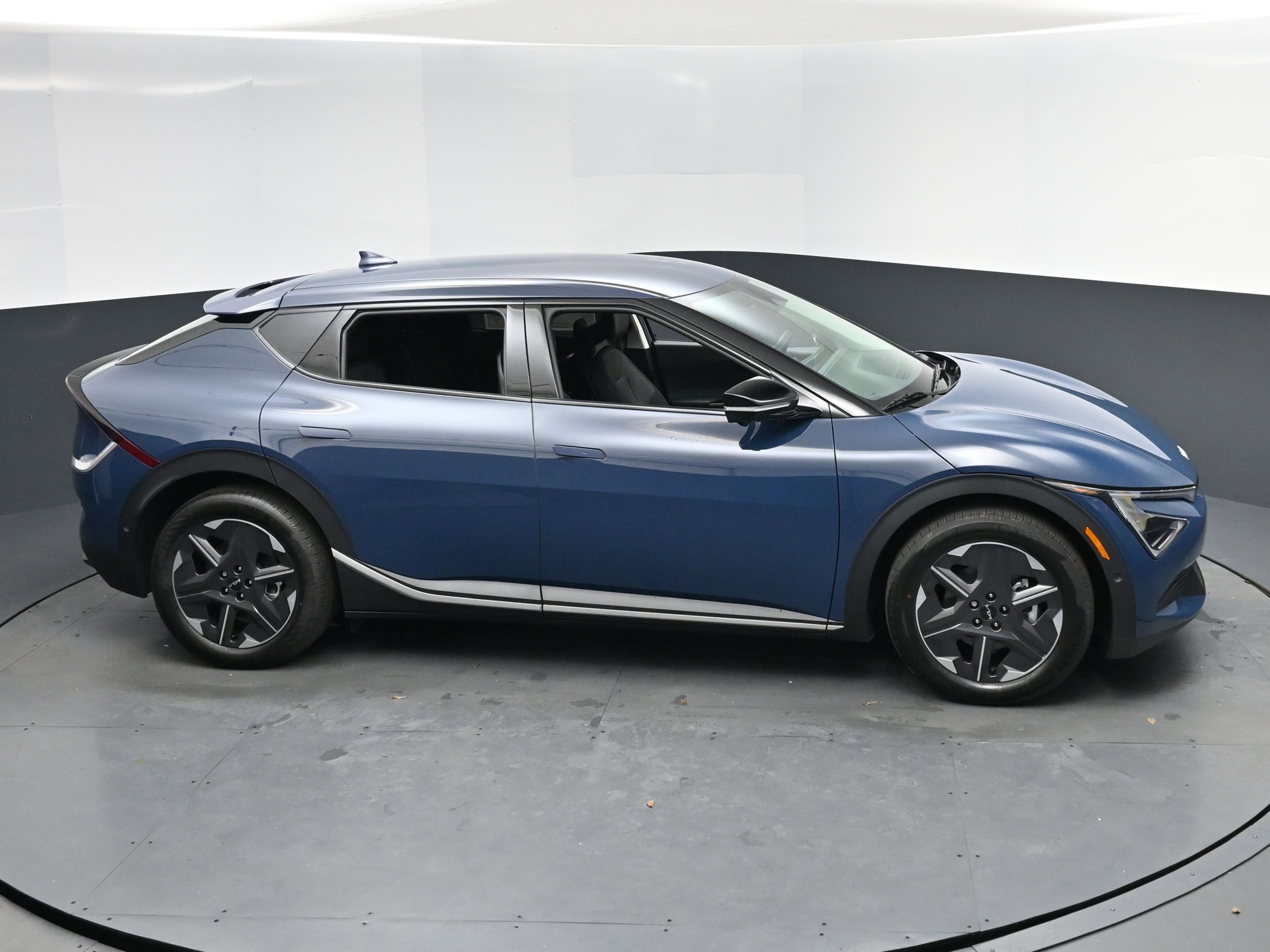 New 2025 Kia EV6 Light image 7