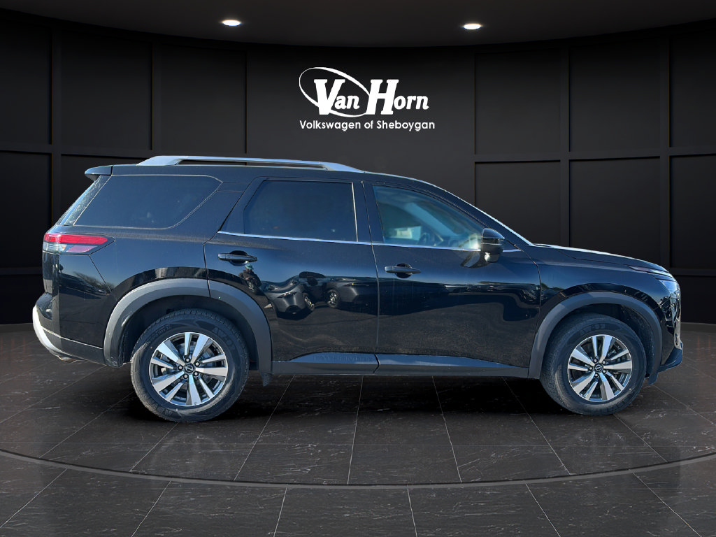 Certified 2025 Nissan Pathfinder SL AWD/4WD image 6