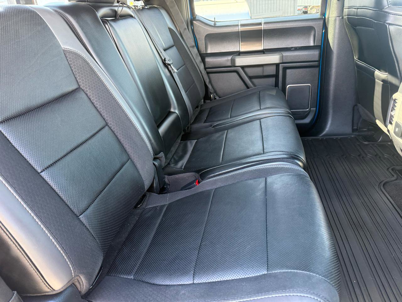 Used 2019 Ford F150 Raptor w/ Equipment Group 802A Luxury image 14