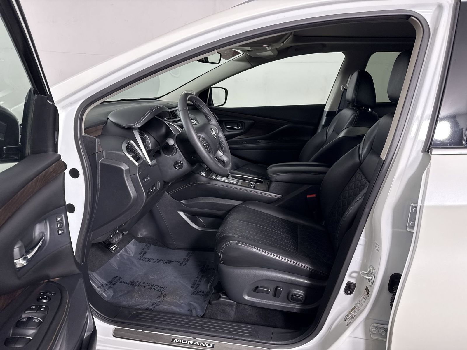 Certified 2024 Nissan Murano Platinum w/ Cargo Package image 5