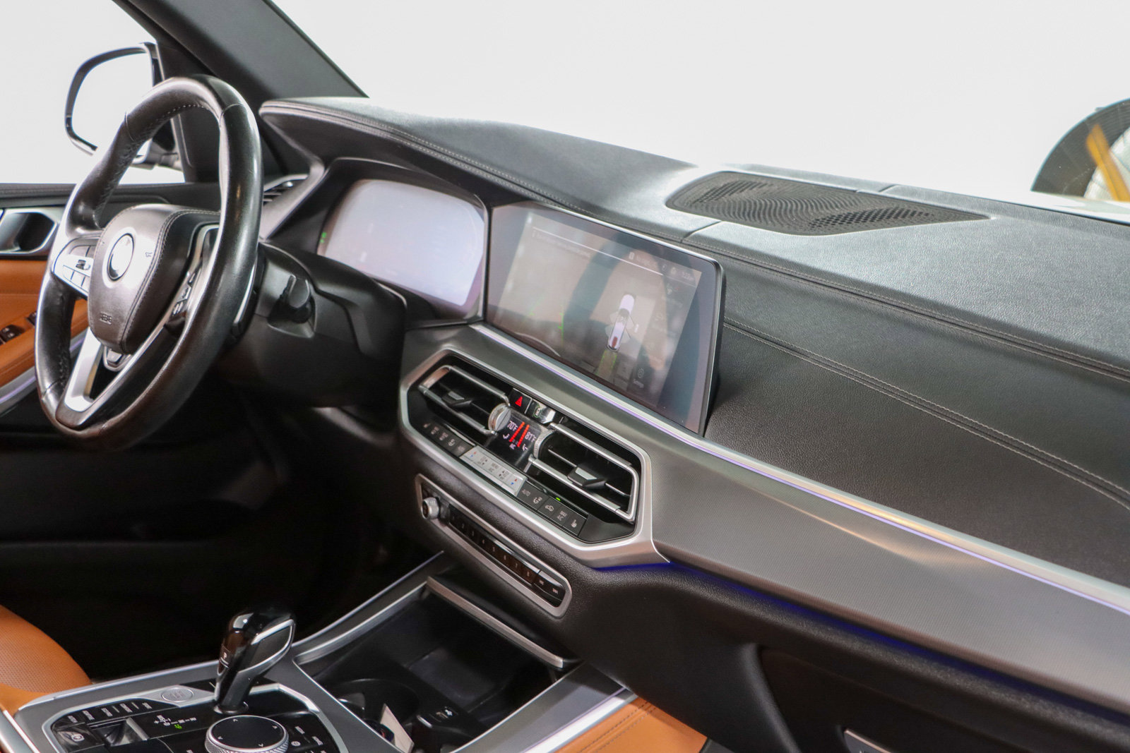 Used 2023 BMW X5 sDrive40i w/ Climate Comfort Package RWD image 26