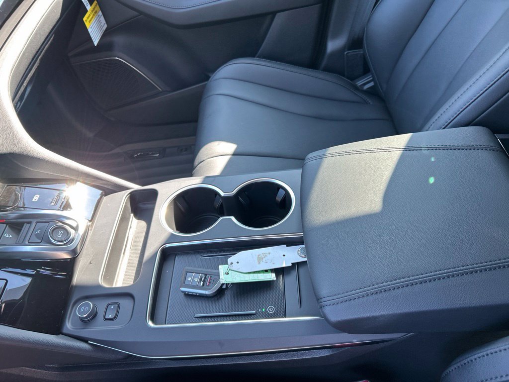 New 2026 Acura MDX SH-AWD image 13