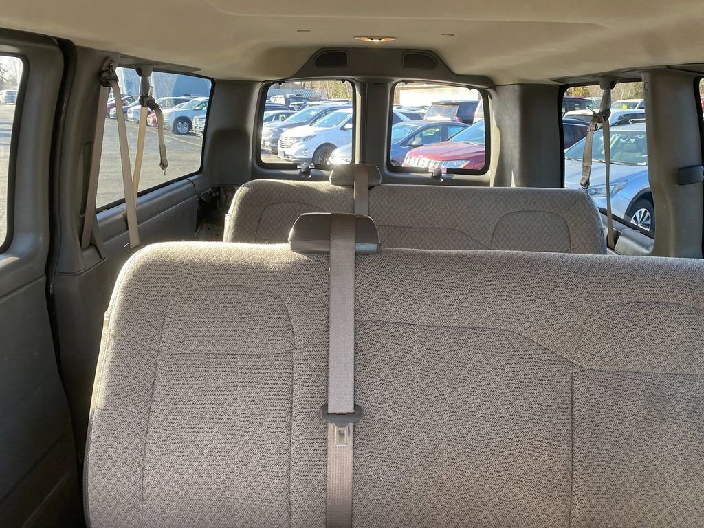 Used 2017 Chevrolet Express 2500 LS image 23