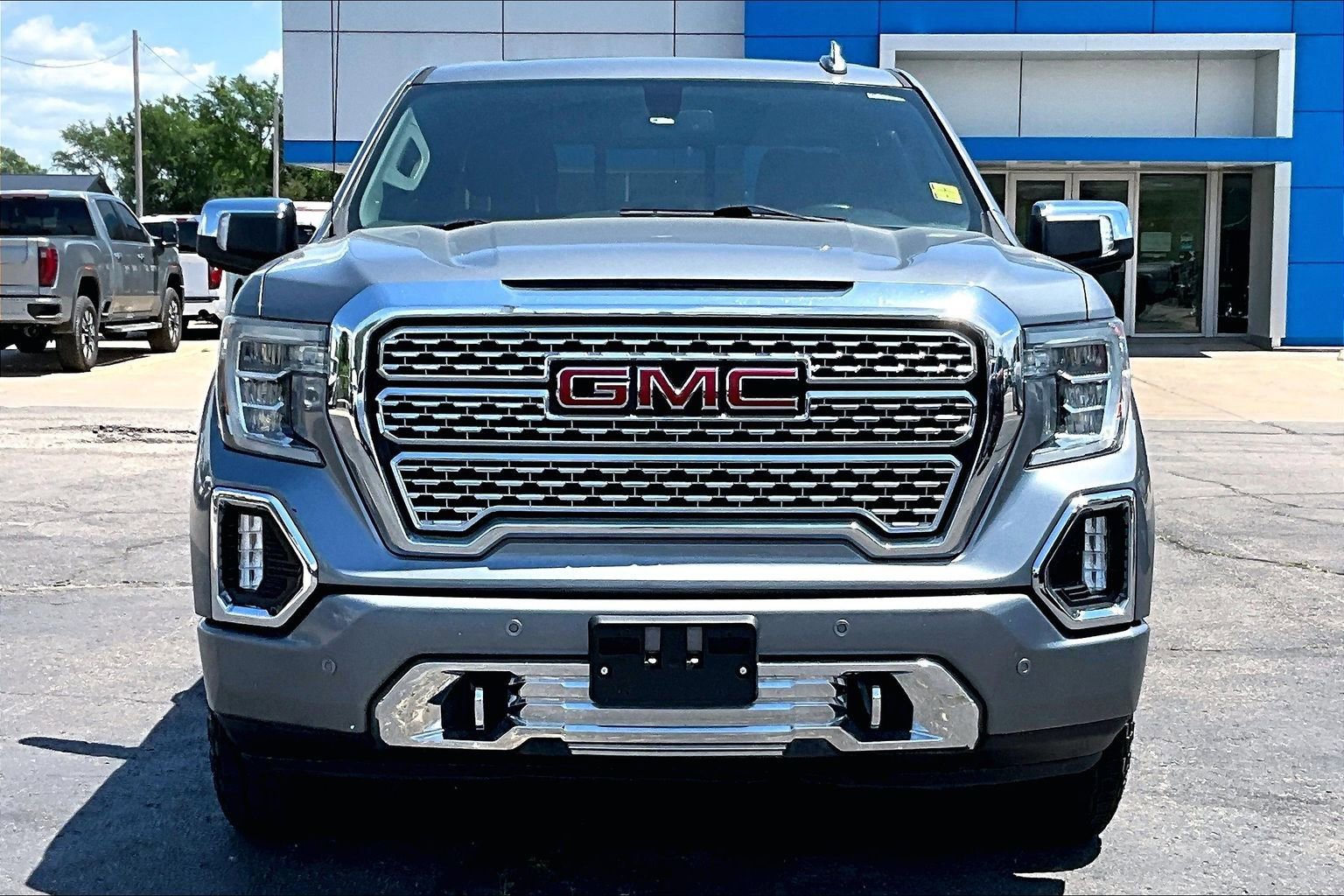 Used 2020 GMC Sierra 1500 Denali w/ LPO, GMC Protection Package AWD/4WD image 3