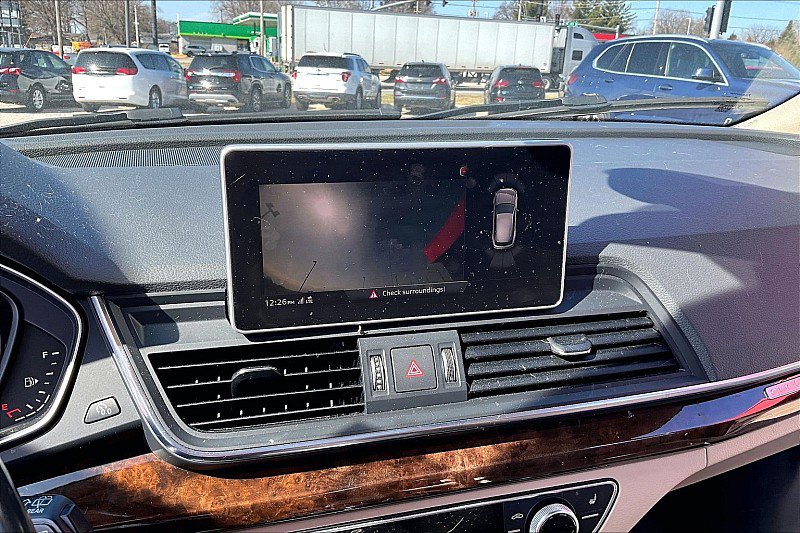 Used 2018 Audi Q5 2.0T Premium Plus w/ Premium Plus Package image 14