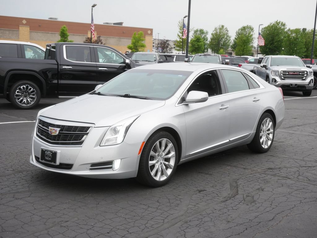 Used 2017 Cadillac XTS Luxury AWD/4WD image 4