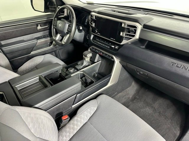 Used 2022 Toyota Tundra SR5 w/ Convenience Package image 19