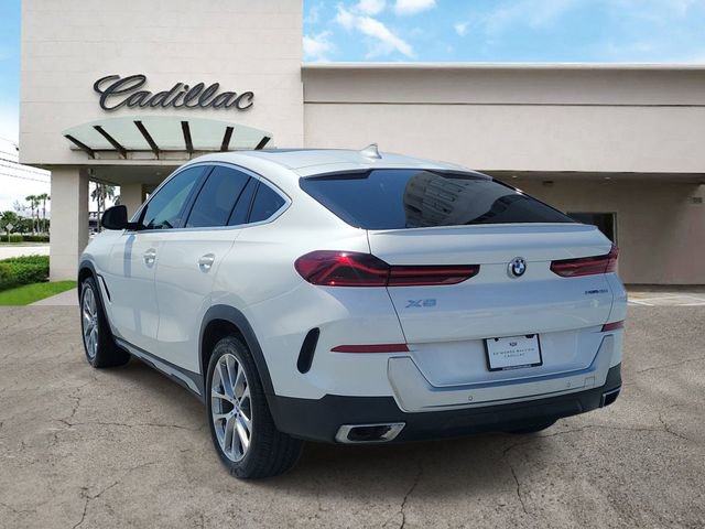 Used 2021 BMW X6 xDrive40i w/ Premium Package AWD/4WD image 3