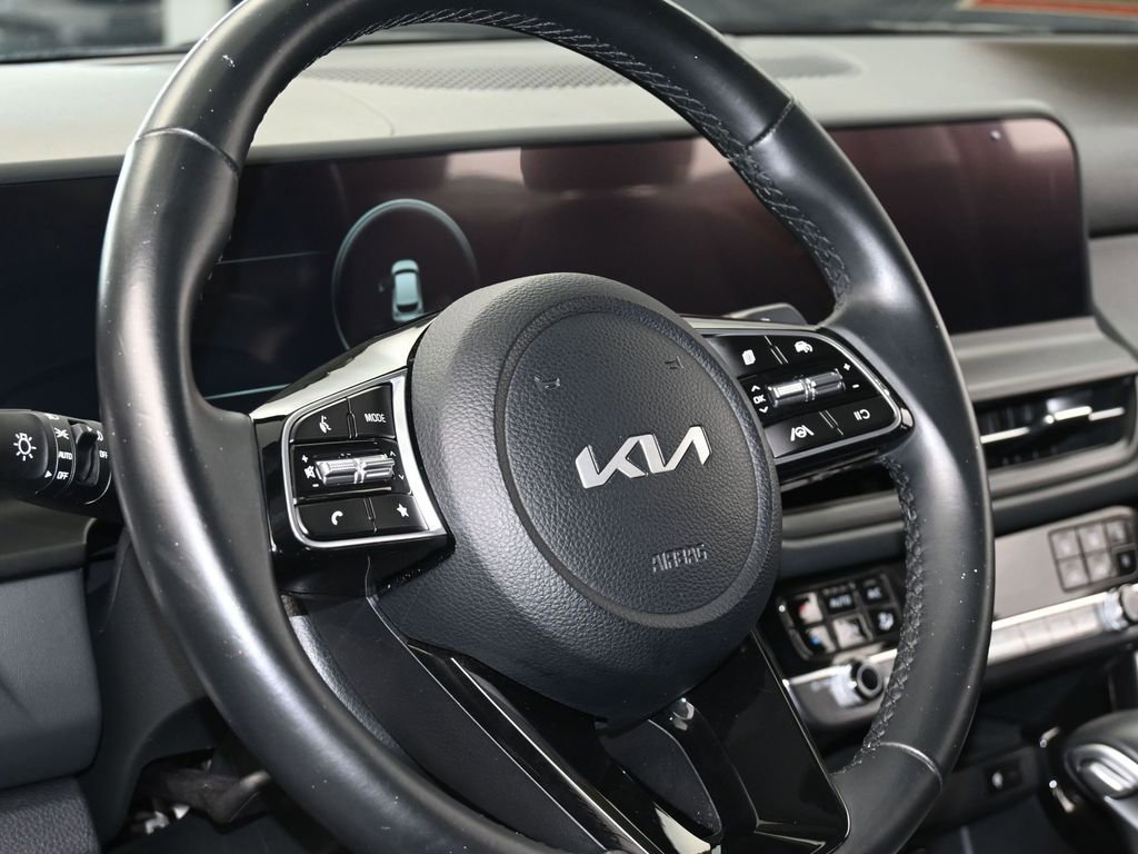 Used 2024 Kia Seltos EX image 13