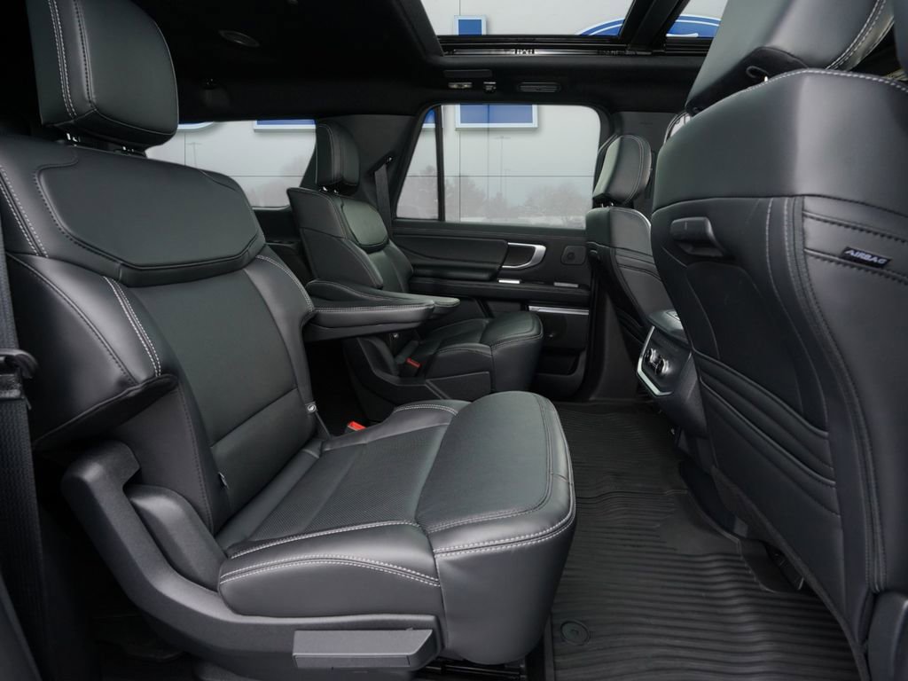 New 2025 Ford Expedition Max Platinum w/ Stealth Performance Package image 26