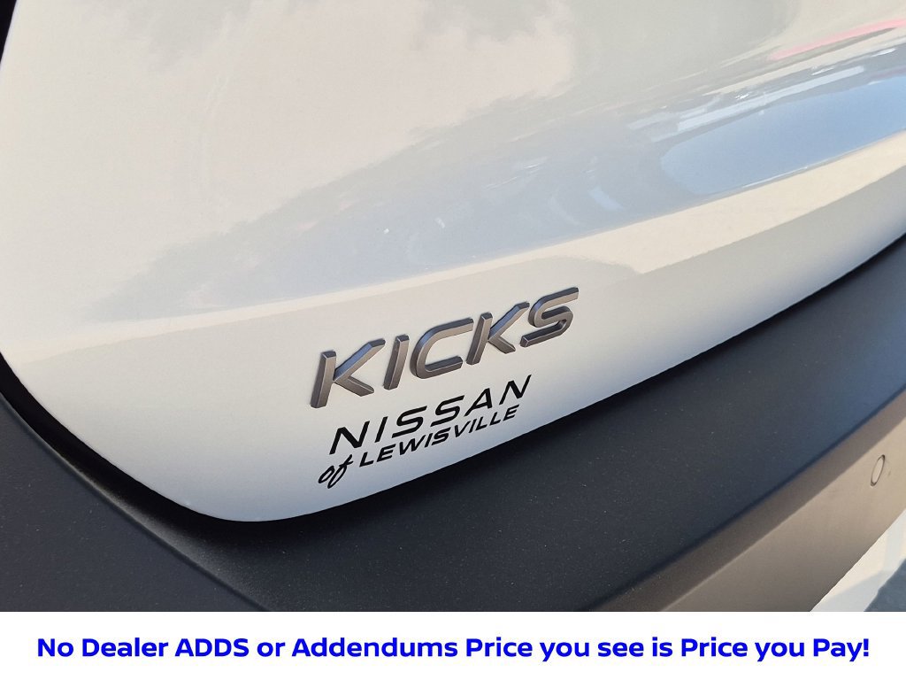 New 2027 Nissan Kicks SR w/ SR Premium Package AWD/4WD image 16