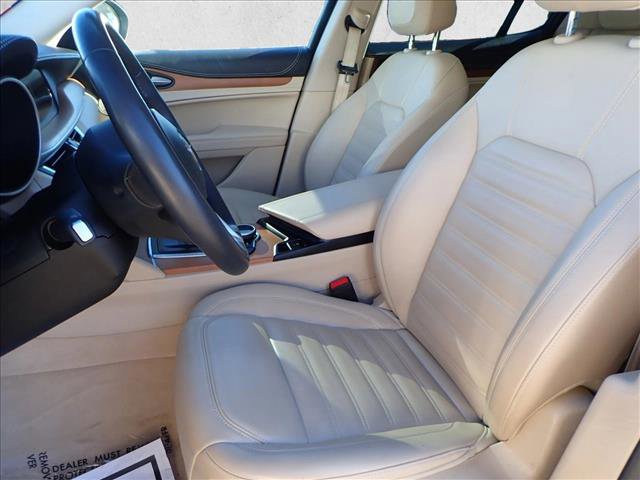 Used 2019 Alfa Romeo Stelvio Ti Lusso w/ Quick Order Package 22X Lusso image 13