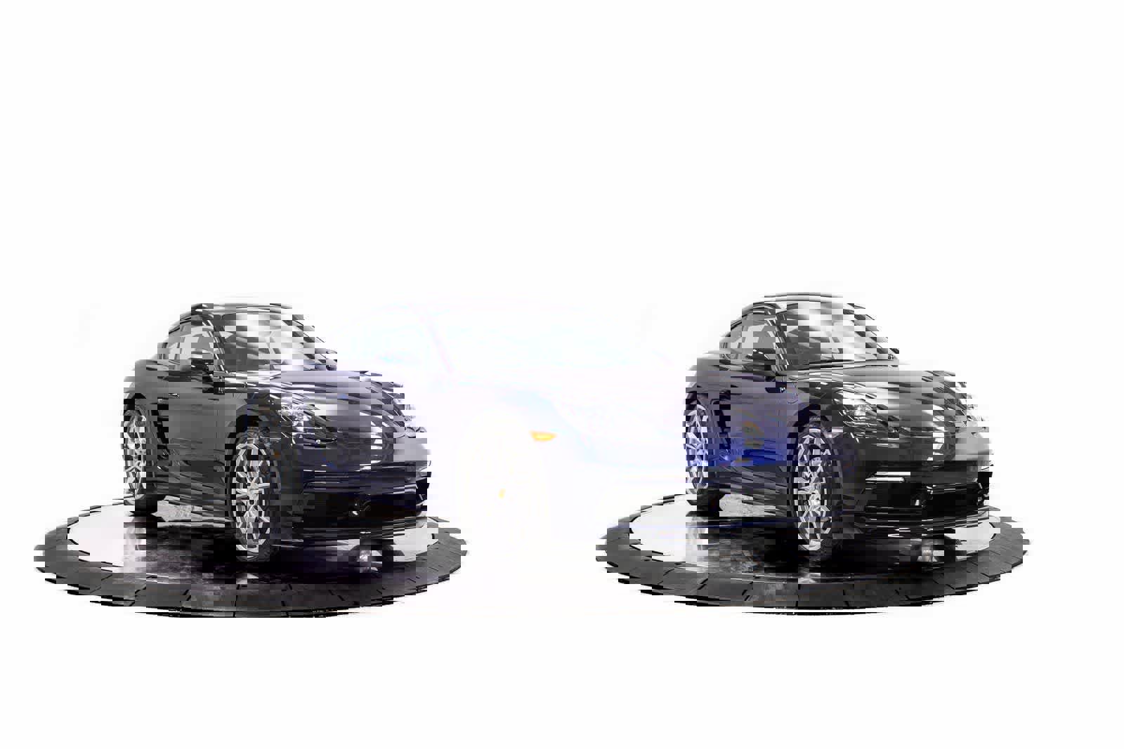 Certified 2025 Porsche 718 Cayman image 9