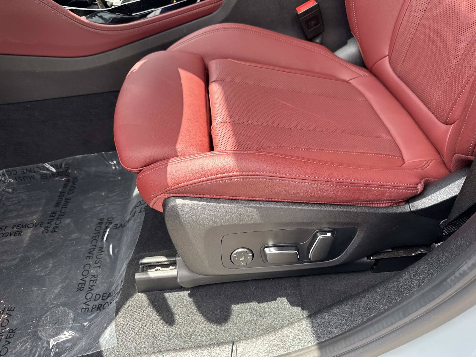 Certified 2024 BMW X4 M40i w/ Premium Package AWD/4WD image 15