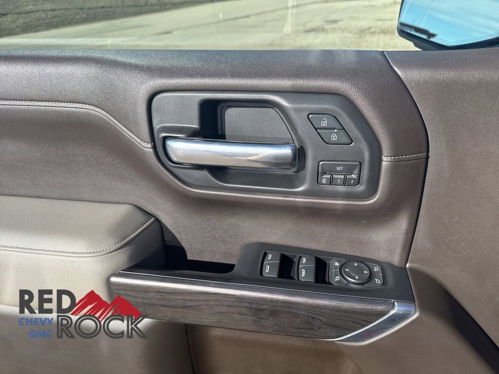 Used 2019 Chevrolet Silverado 1500 LTZ w/ LTZ Plus Package image 16