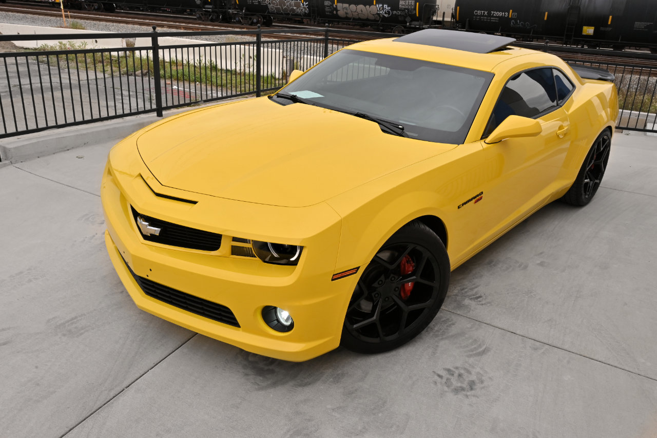 Used 2012 Chevrolet Camaro SS w/ RS Package image 18