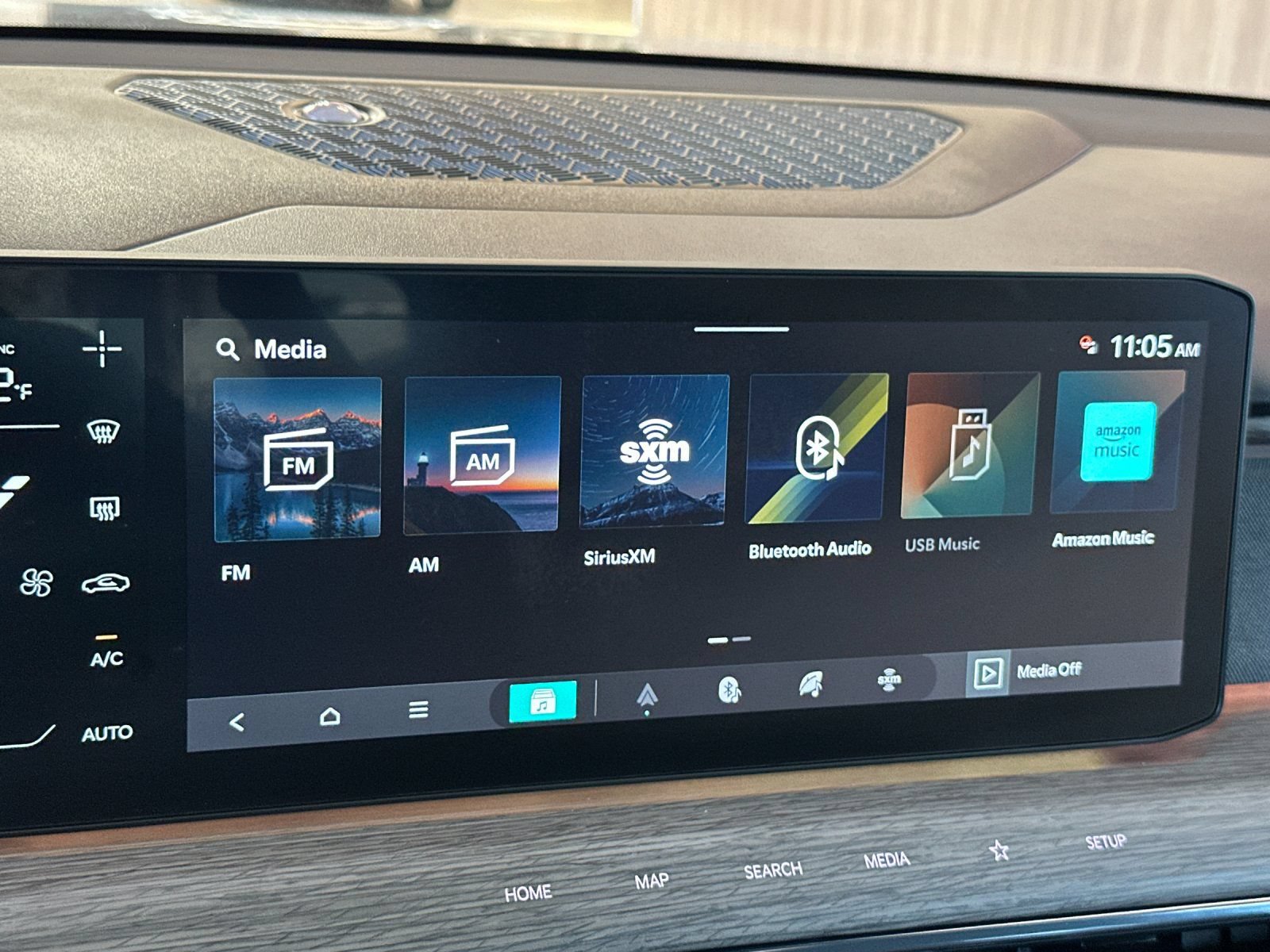 Certified 2024 Kia EV9 Land AWD/4WD image 27