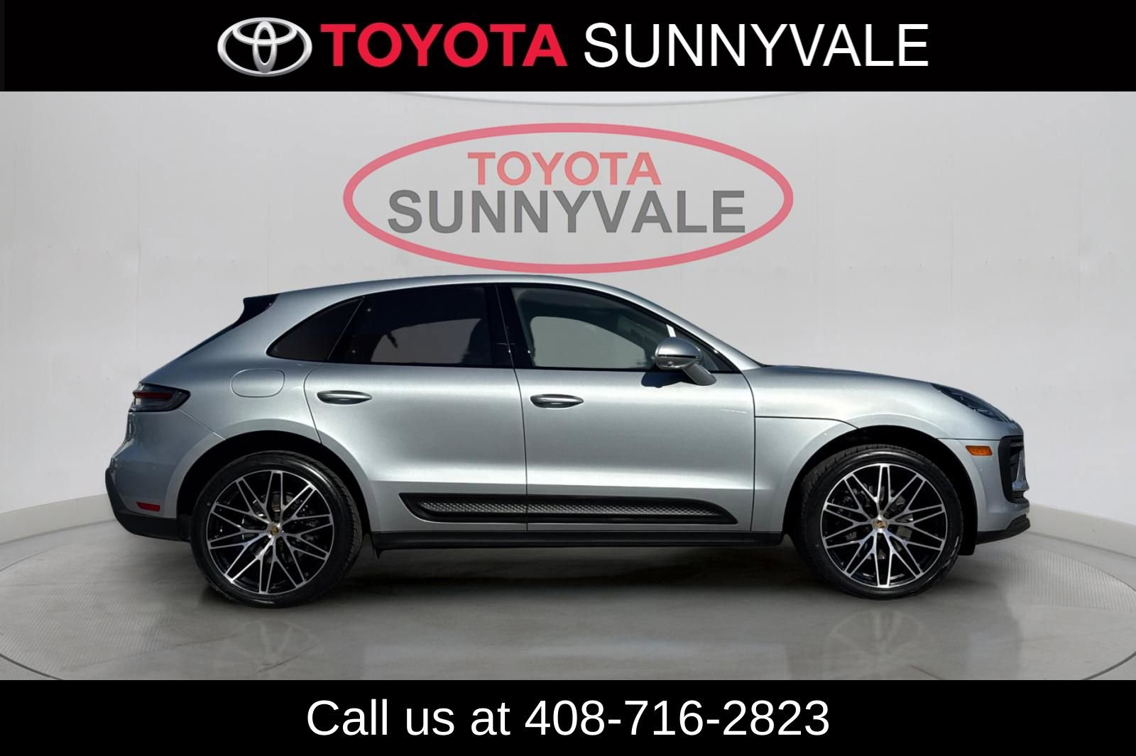 Used 2022 Porsche Macan AWD/4WD image 9