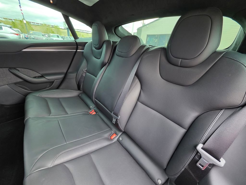Used 2021 Tesla Model S Plaid image 9