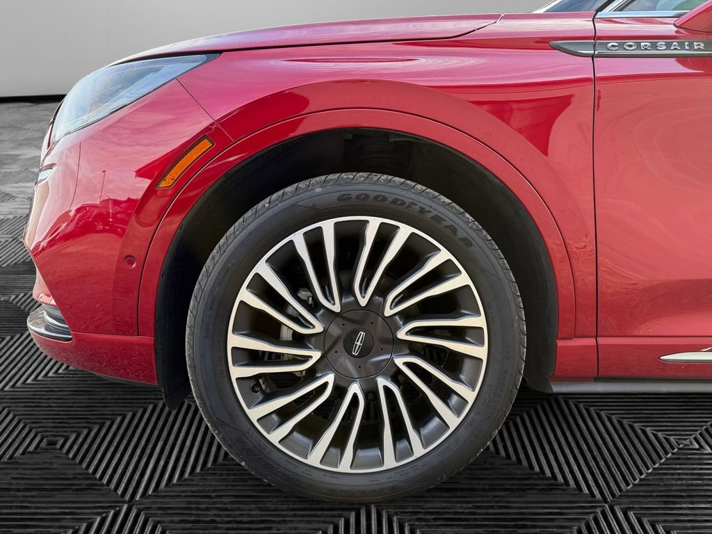 Used 2022 Lincoln Corsair Reserve w/ Equipment Group 201A image 9