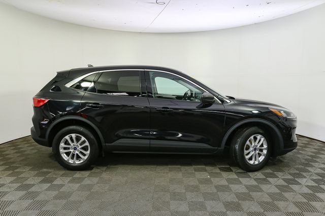 Used 2022 Ford Escape SE w/ Cold Weather Package AWD/4WD image 13