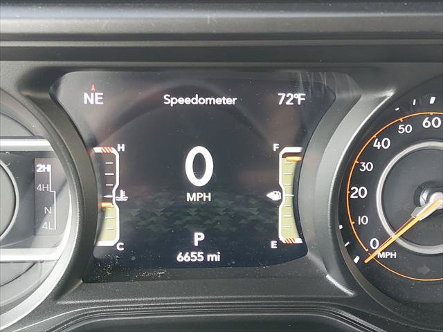 Certified 2025 Jeep Gladiator Sport AWD/4WD image 18
