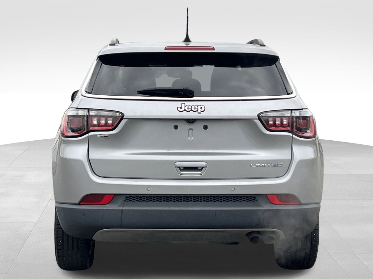 Used 2021 Jeep Compass Limited image 27