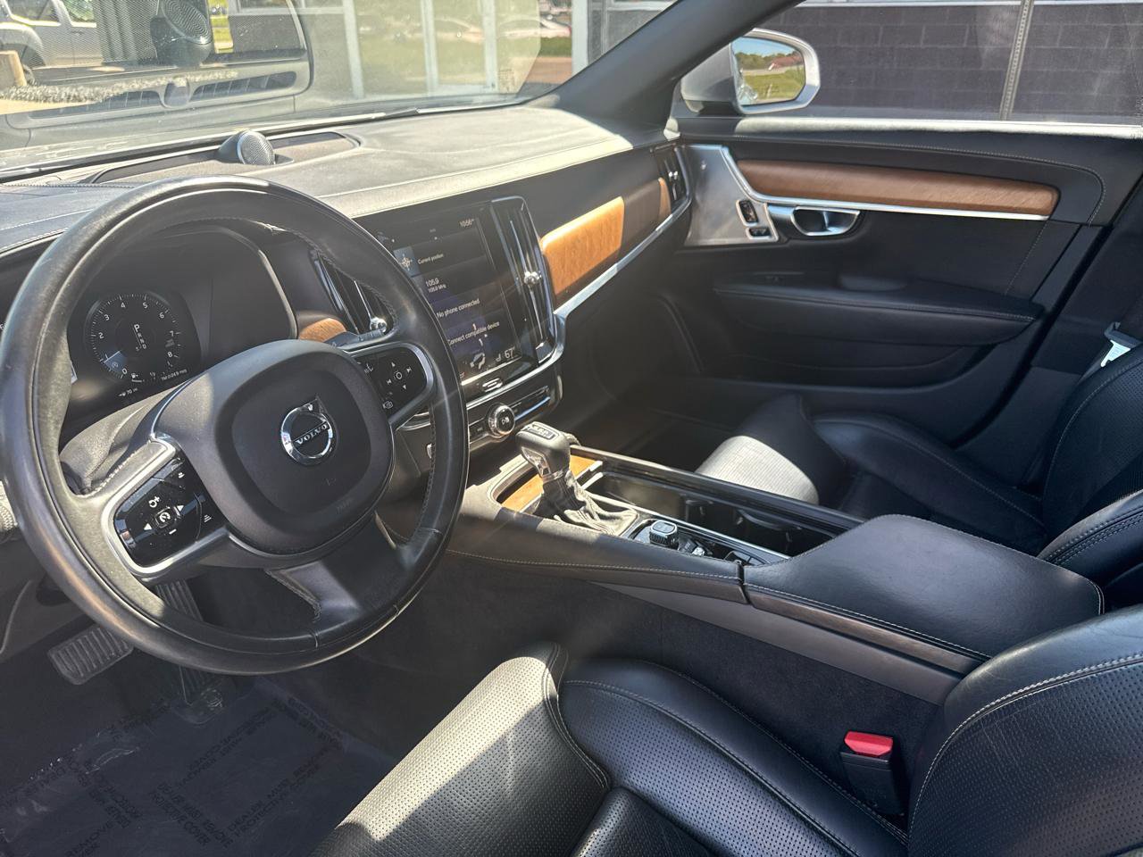 Used 2017 Volvo S90 T6 Inscription w/ Vision Package AWD/4WD image 12