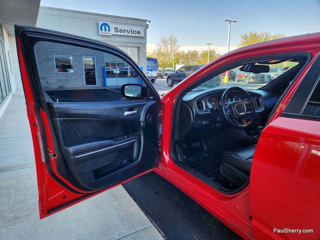 Used 2020 Dodge Charger SXT w/ Plus Group RWD image 22