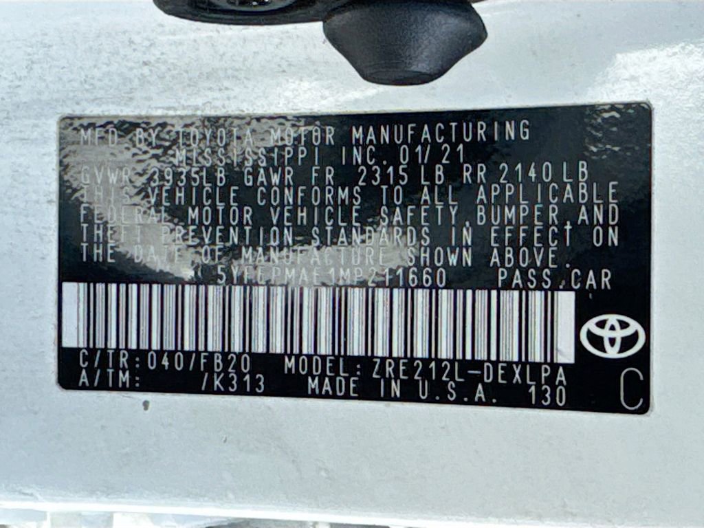 Used 2021 Toyota Corolla LE FWD image 29