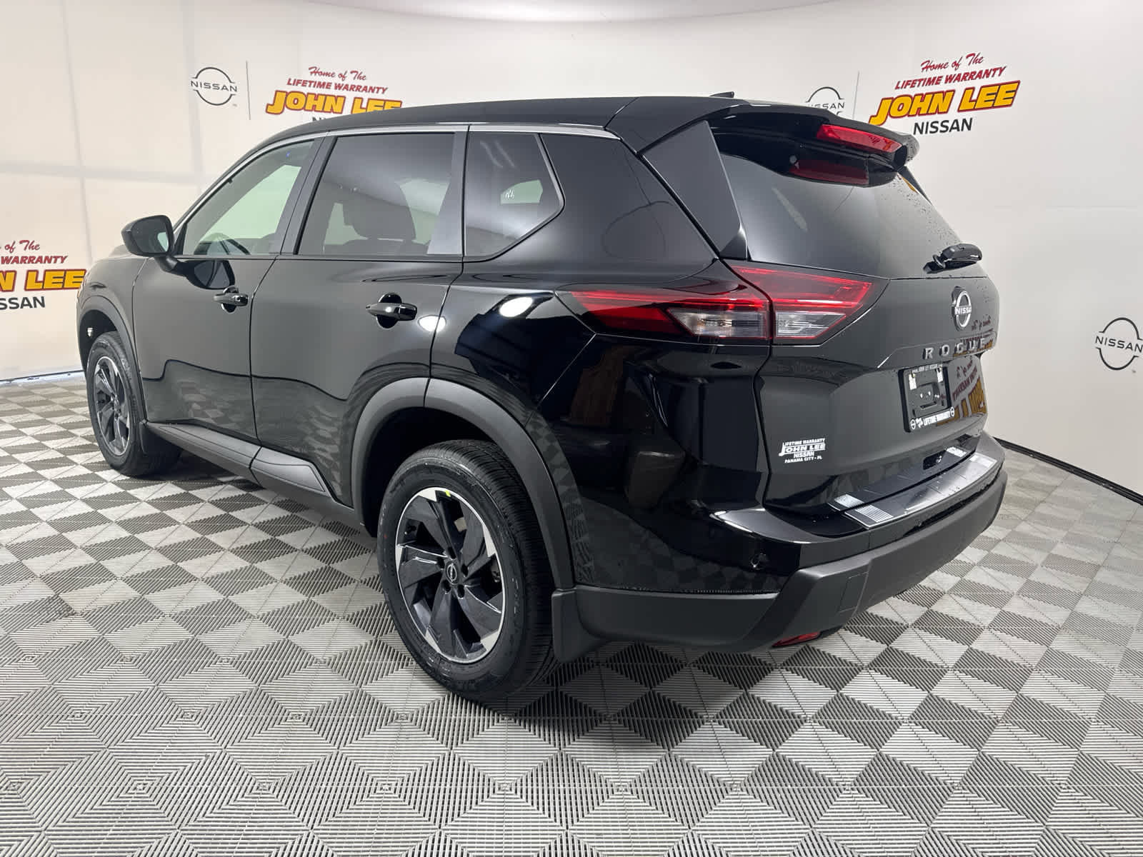 New 2026 Nissan Rogue SV image 3