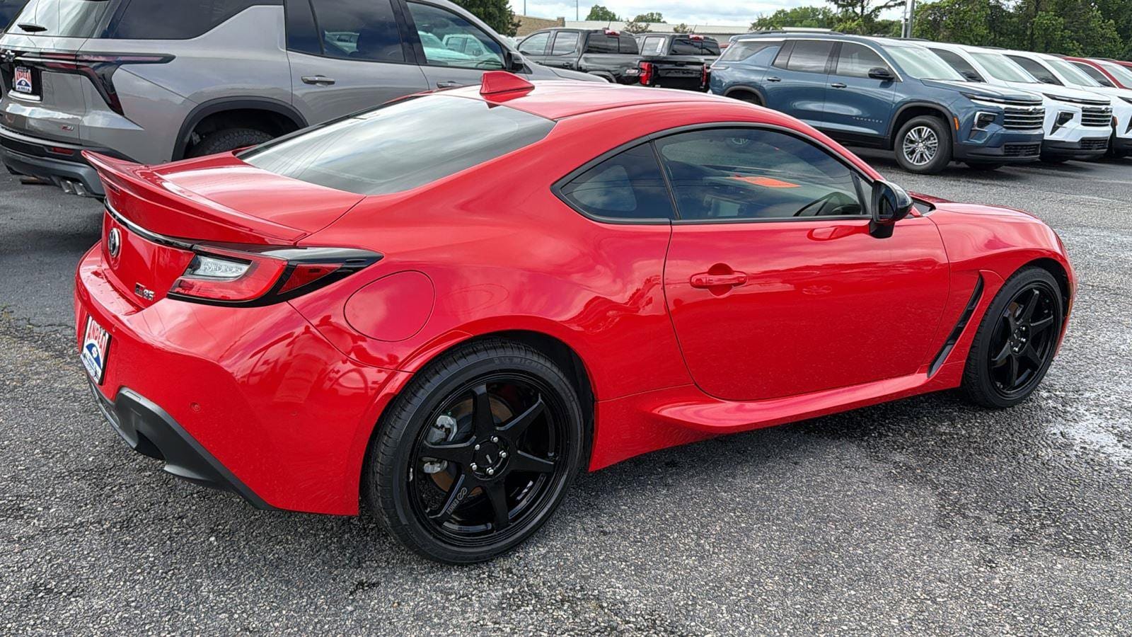 Used 2022 Toyota GR86 Premium RWD image 5