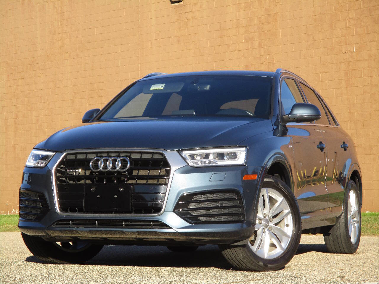Used 2018 Audi Q3 2.0T Premium Plus w/ Premium Plus Package