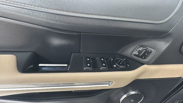 Used 2024 Ford Expedition Max Limited image 21