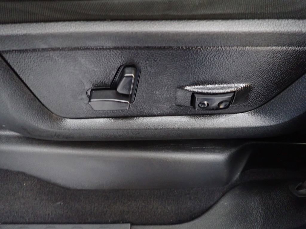 Used 2024 RAM 2500 Big Horn image 24