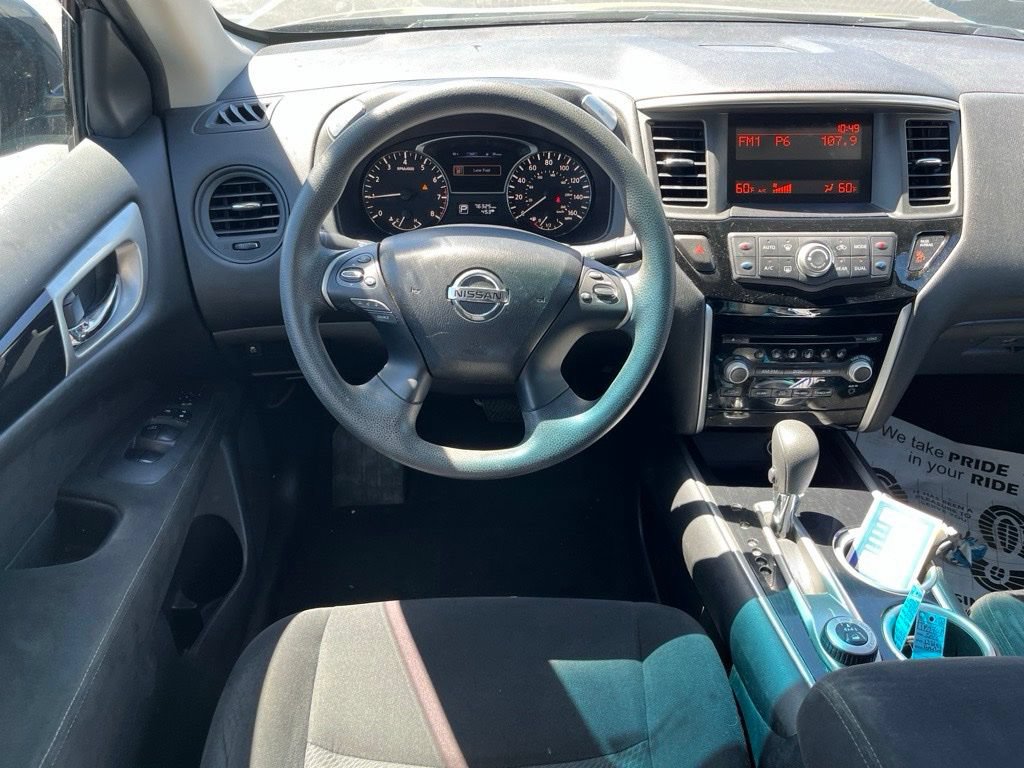 Used 2015 Nissan Pathfinder S AWD/4WD image 25