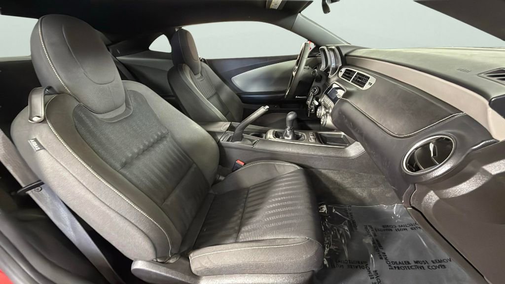 Used 2015 Chevrolet Camaro LS RWD image 18