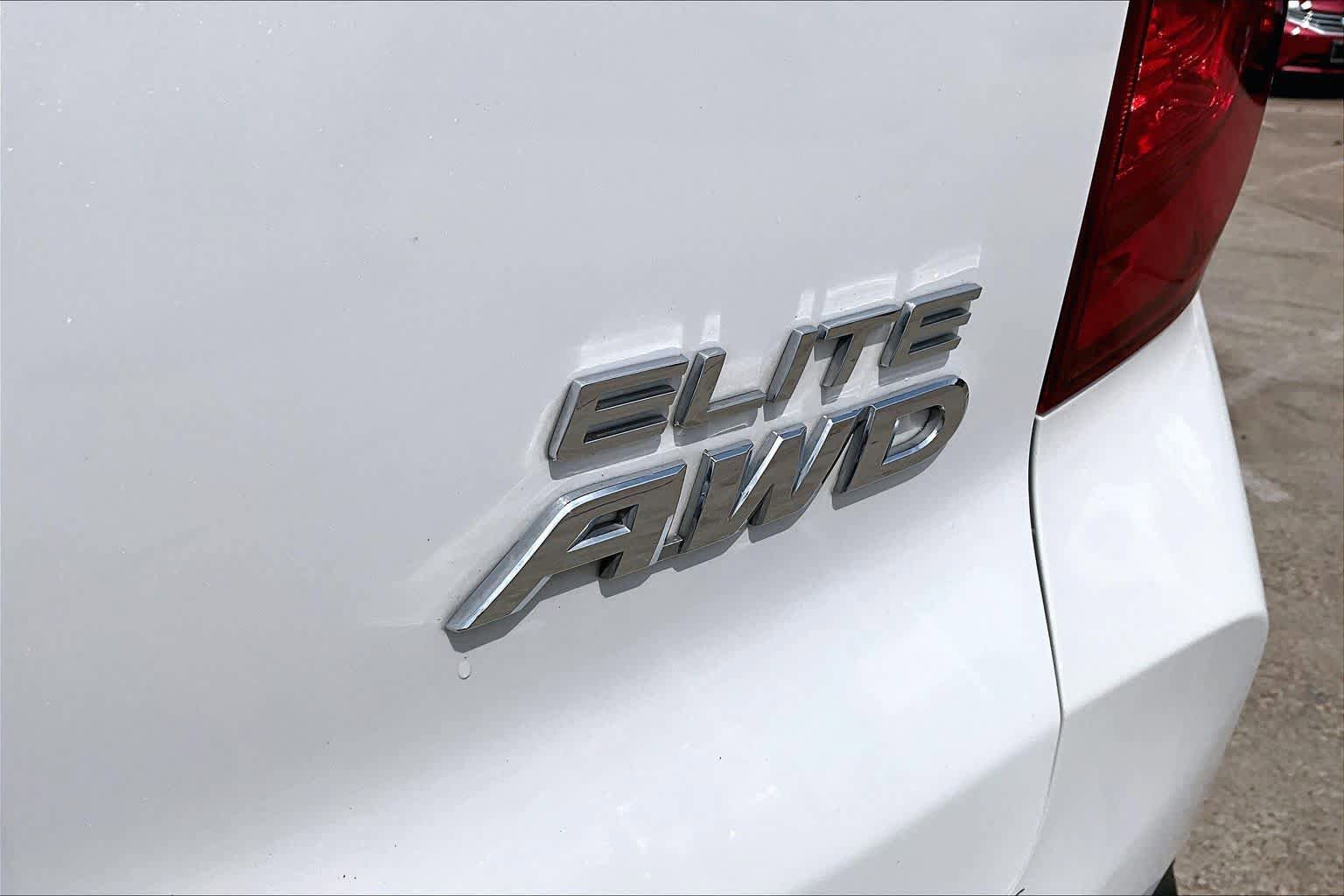 Used 2023 Honda Passport Elite image 10
