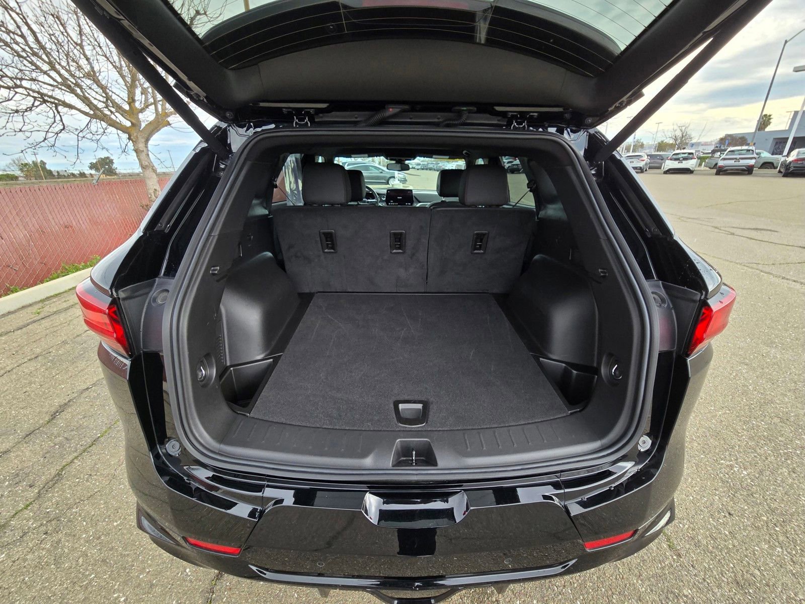 Used 2025 Chevrolet Blazer RS image 9