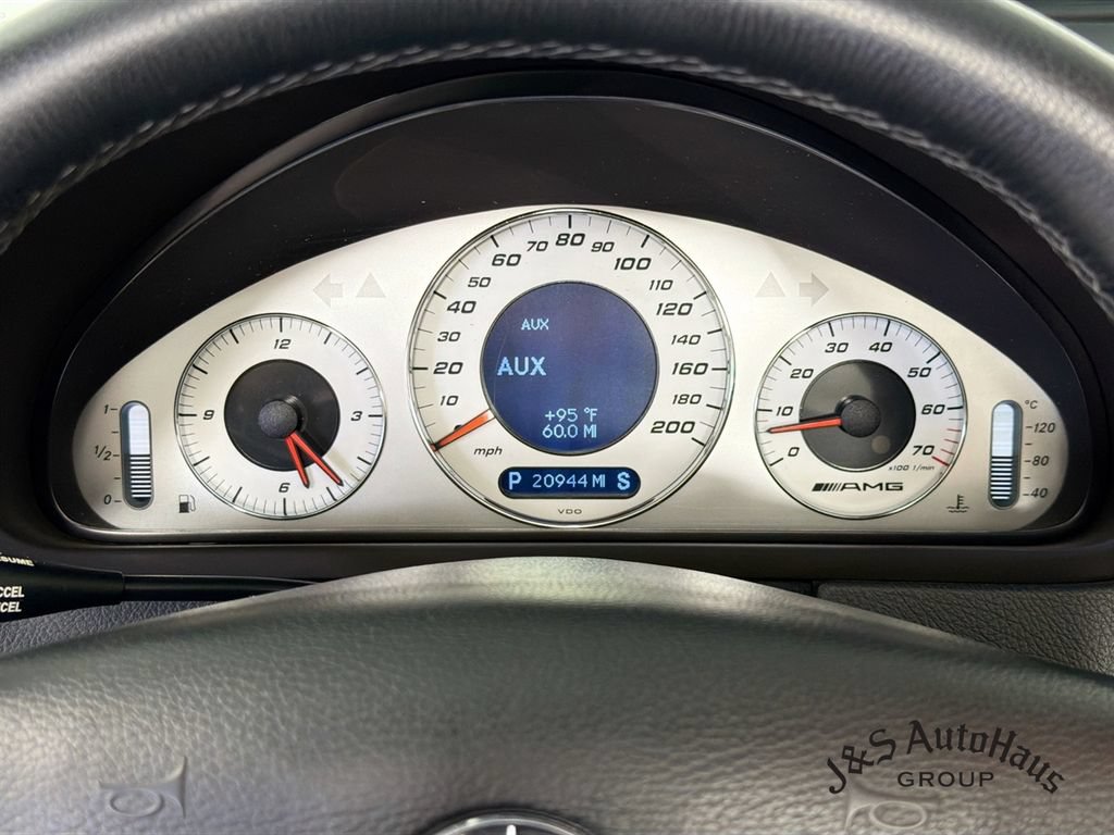 Used 2005 Mercedes-Benz CLK 55 AMG Cabriolet image 15