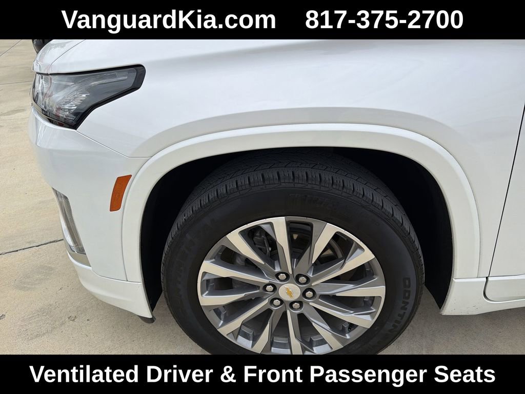 Used 2023 Chevrolet Traverse Premier image 22
