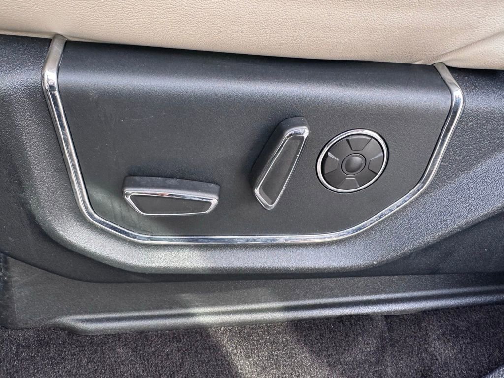 Used 2021 Ford Expedition Platinum image 24