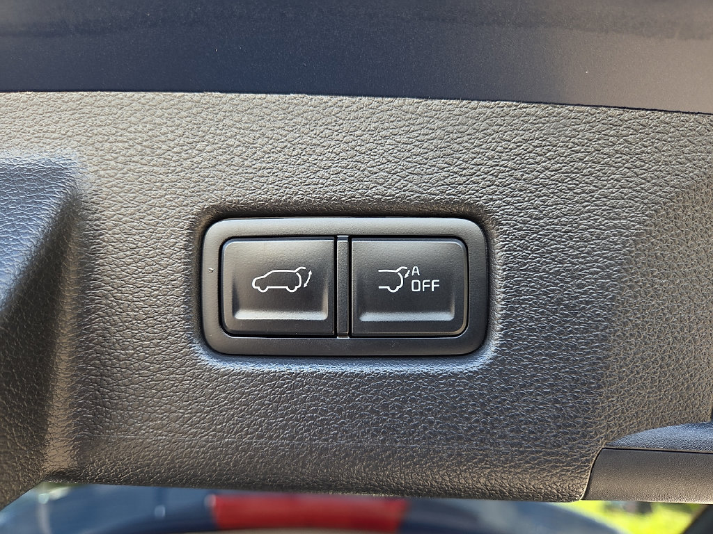 Certified 2024 Kia Telluride EX w/ EX Captain's Chair Package AWD/4WD image 30
