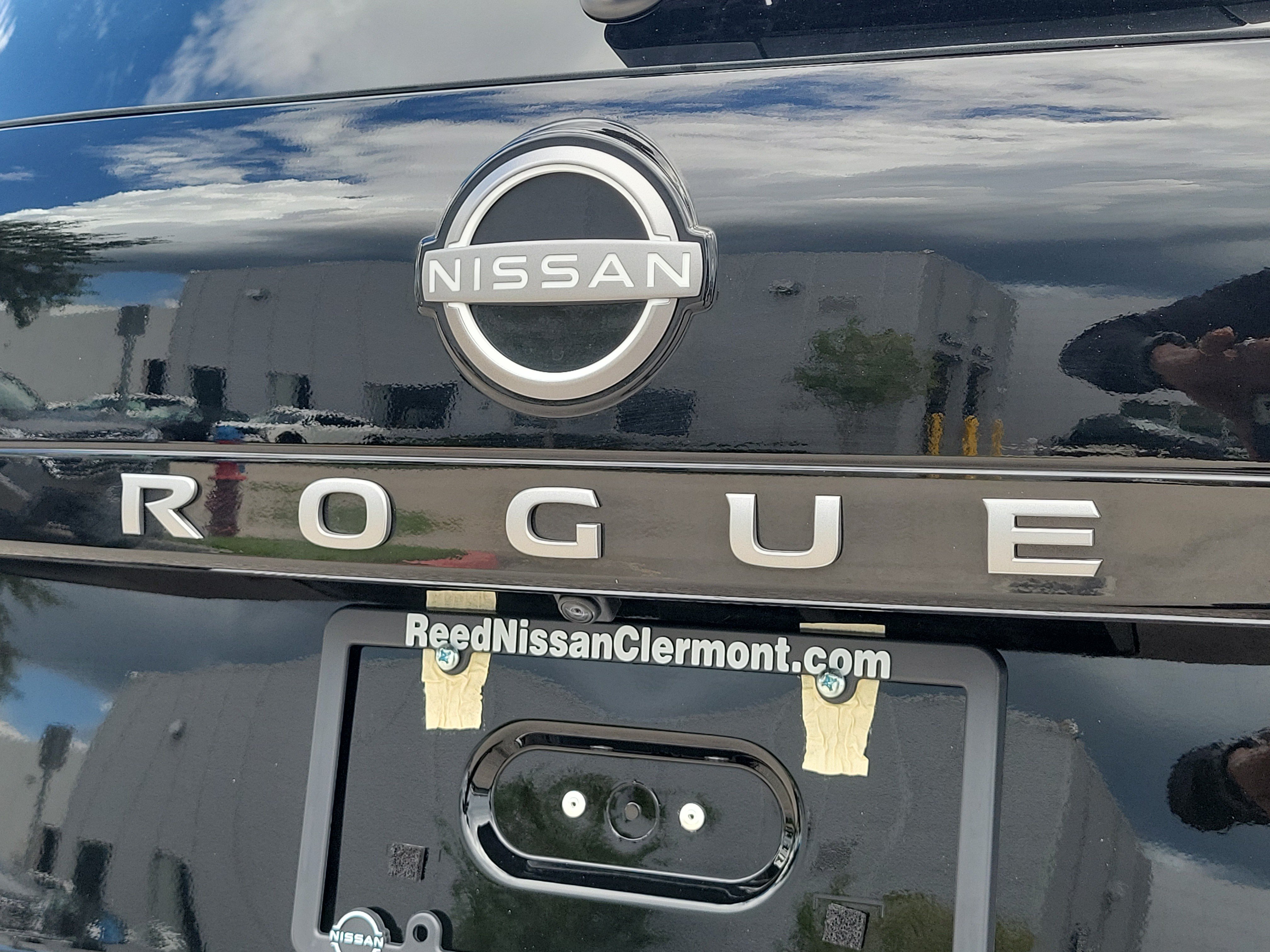 Certified 2026 Nissan Rogue SV w/ Cold Weather Package FWD image 11