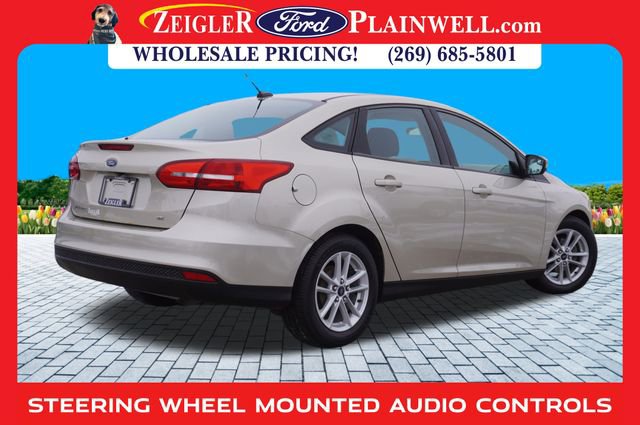 Used 2017 Ford Focus SE image 5