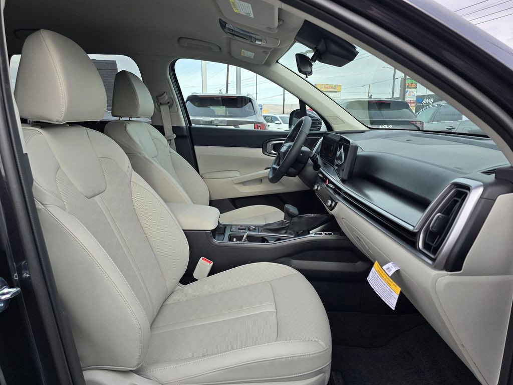 New 2026 Kia Sorento S AWD/4WD image 10