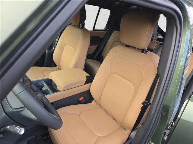 New 2026 Land Rover Defender 110 X-Dynamic SE image 13