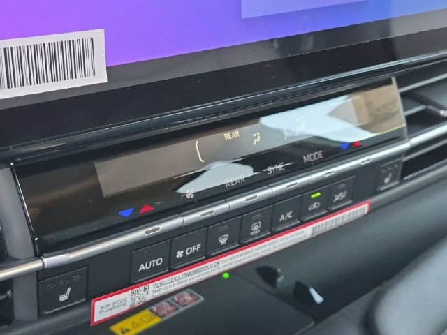 New 2026 Toyota Sienna XLE FWD image 20