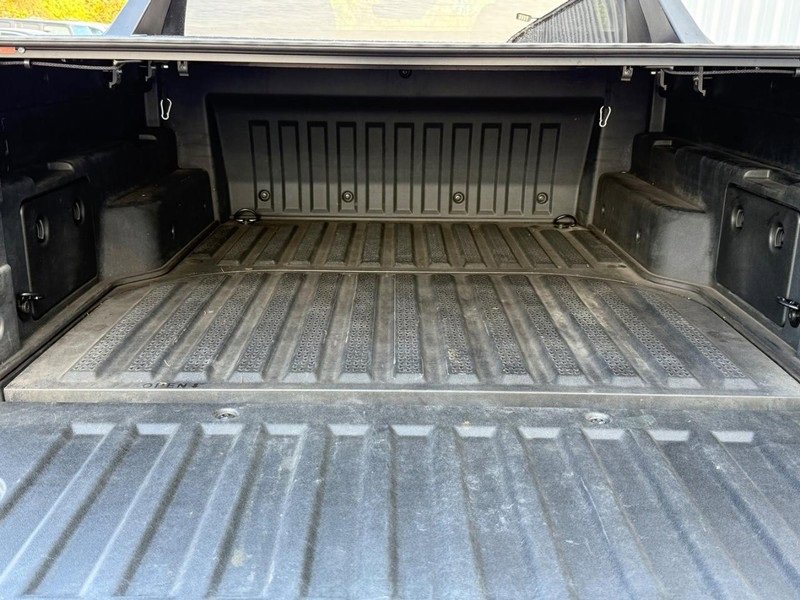 Used 2022 Hyundai Santa Cruz SEL image 6